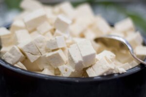 White Food Pan: A Culinary Essential for Bakers, Roasters, and Home Cooks